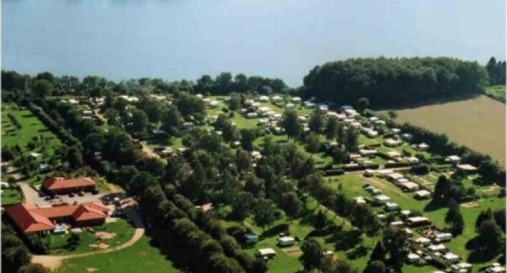 Lage am See